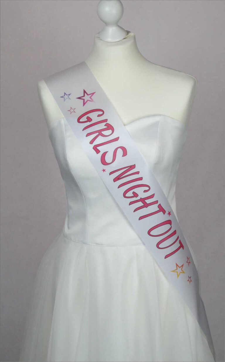 Schärpen aus einem Super Satin-Band mit meinem hochwertigem Digitaldruck bedruckt.