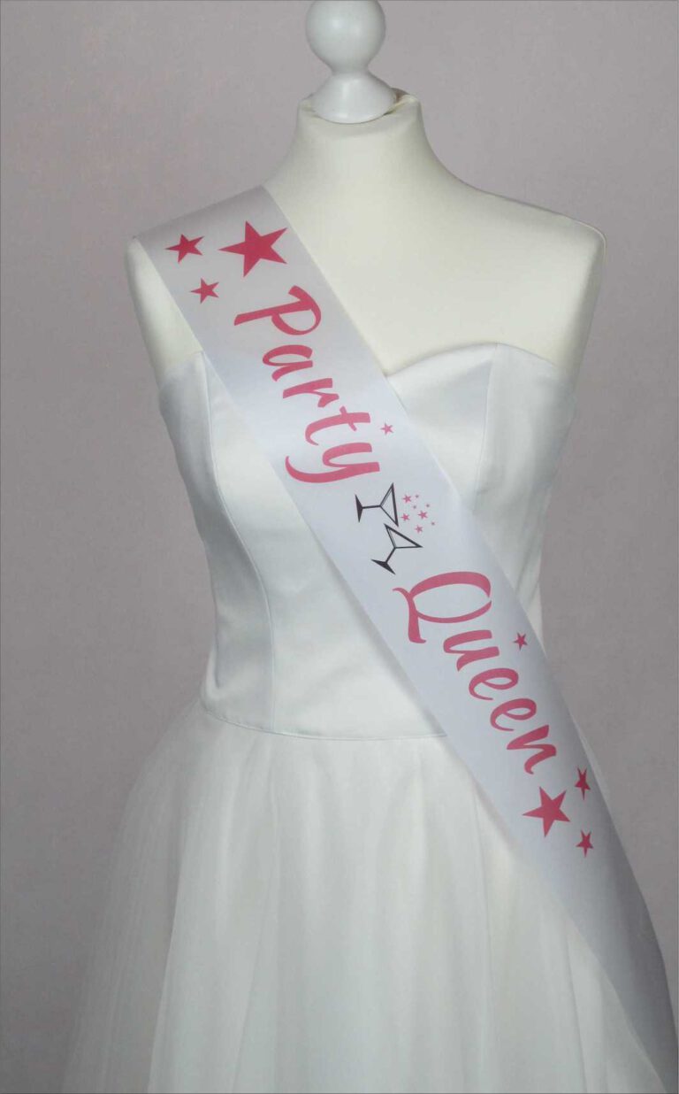 Schärpen aus einem Super Satin-Band mit meinem hochwertigem Digitaldruck bedruckt.