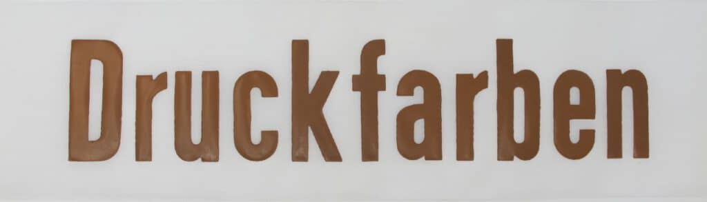 Druckfarben in braun.